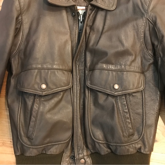 Berman’s vintage brown leather jacket - Picture 11 of 16